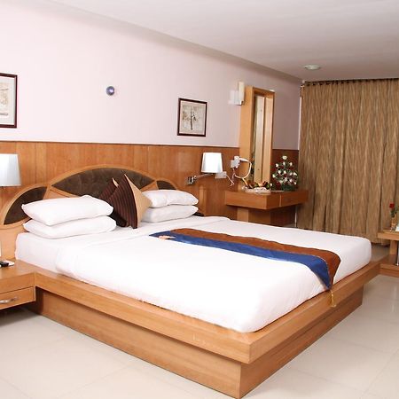 La Promenade Hotel Kovalam Exteriör bild