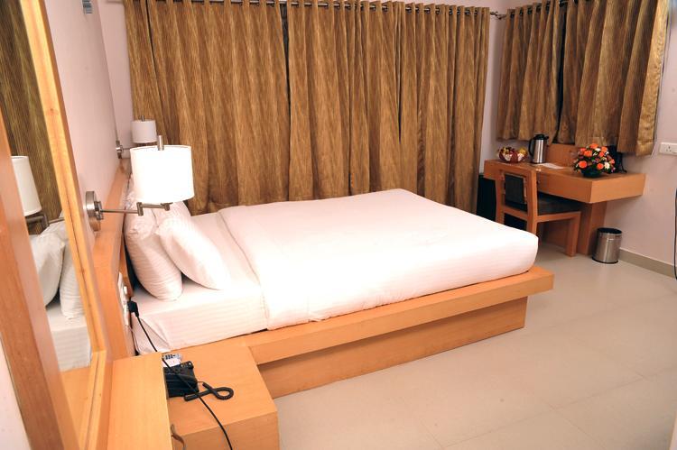 La Promenade Hotel Kovalam Exteriör bild